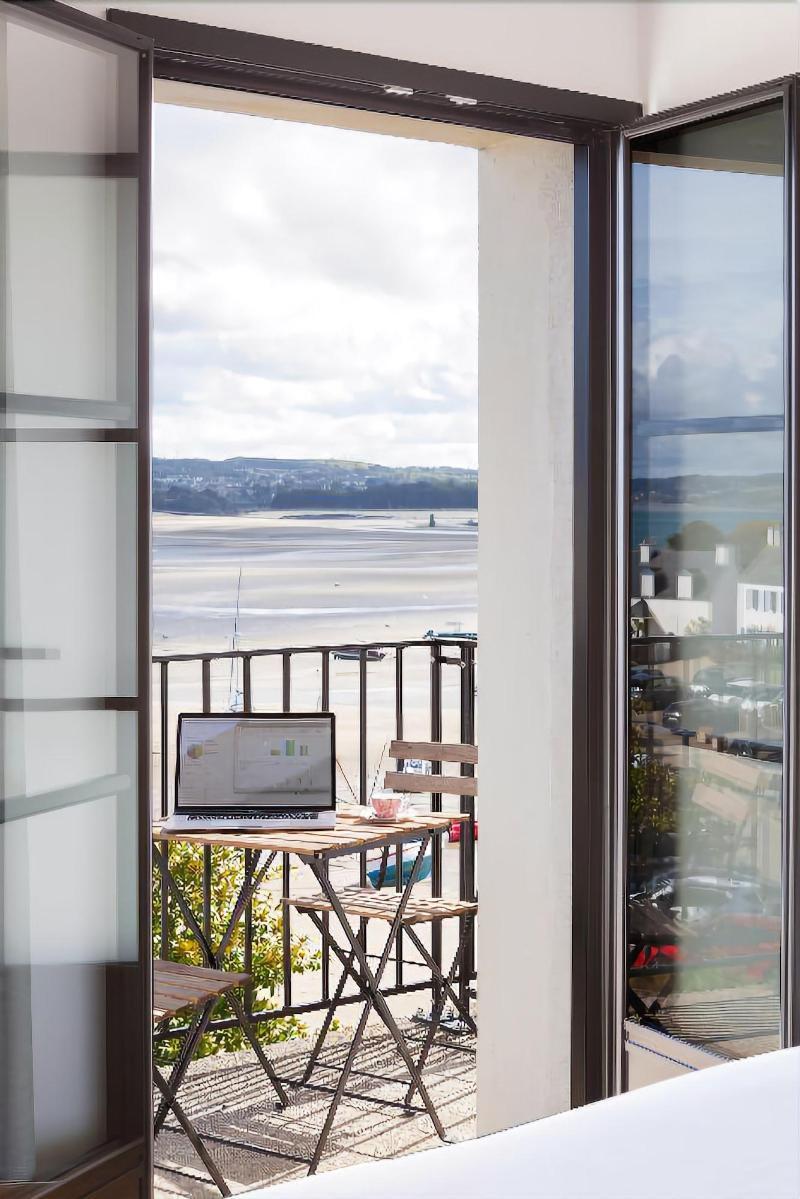 Hotel Du Port โลกิเร็ค ภายนอก รูปภาพ